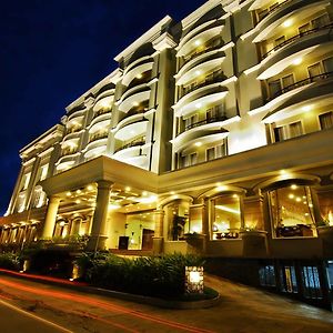 M - Regency Hotel Makassar